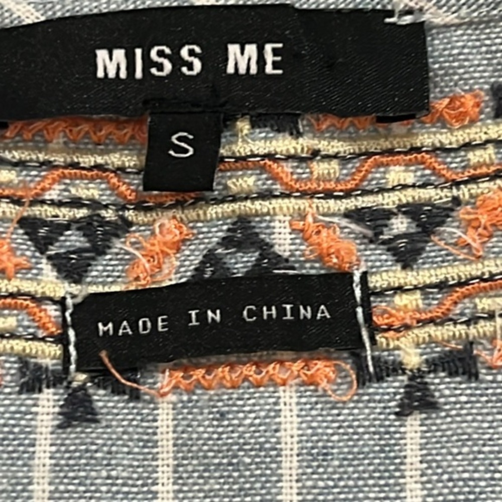 Miss me small denim wrap top embroidered - Picture 4 of 5
